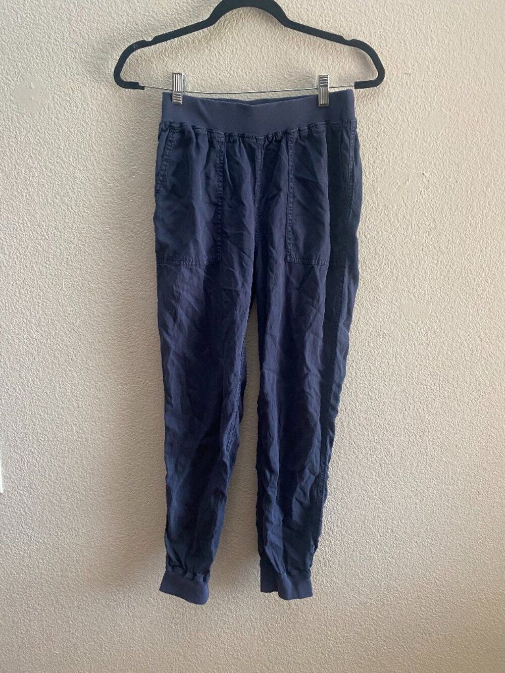 Faherty Arlie Day Pants Joggers Size Small WBC0001 Blue Color 26.5 Inch Inseam